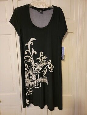 Perceptions Black Scoop Neck Dress with White Floral Print Size 12 NWT